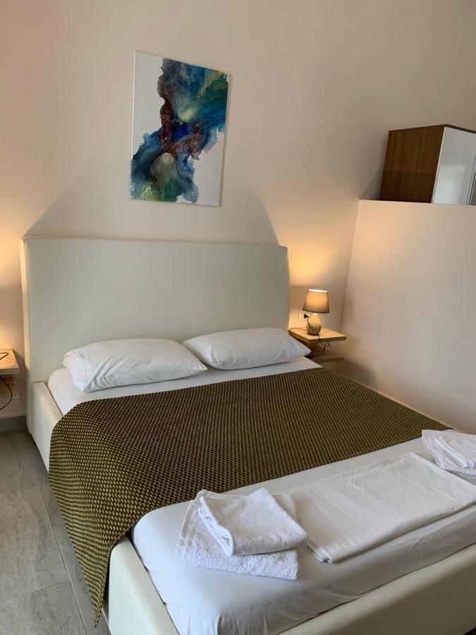 Guesthouse Riviera "Xh&M" Dhërmi Extérieur photo