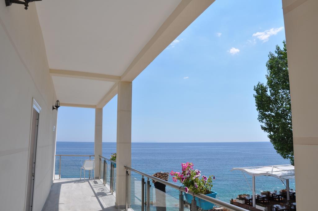 Guesthouse Riviera "Xh&M" Dhërmi Extérieur photo